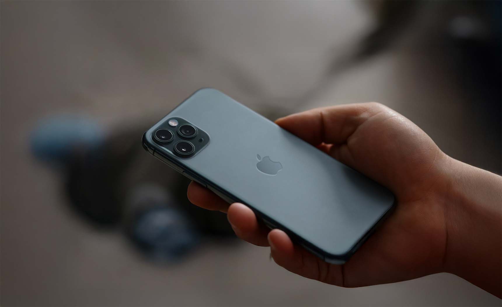 A Water-Damaged iPhone and a Freeze Dryer: One Customer’s Unusual Experiment