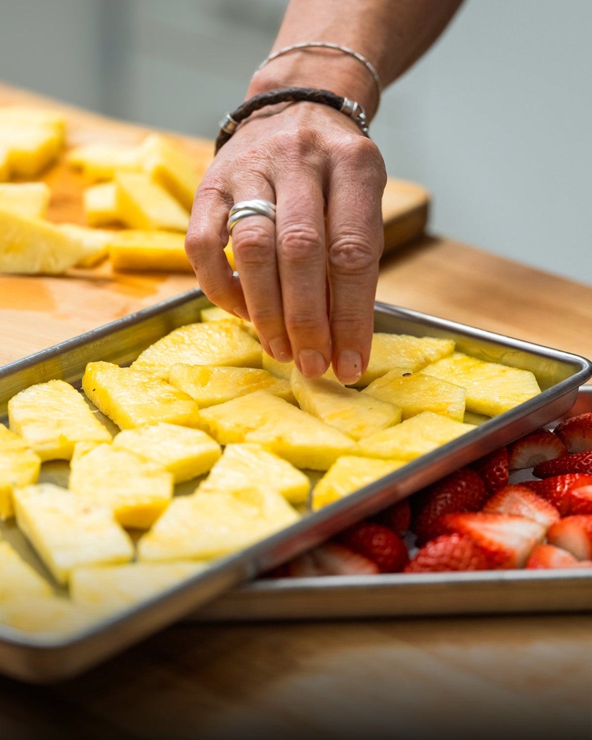 How Much Food Should You Put in a Harvest Right Freeze Dryer?