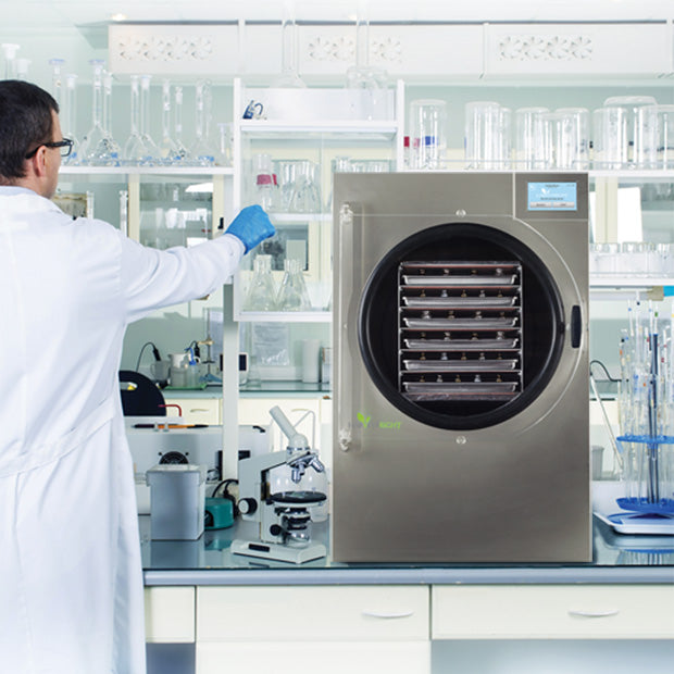 Scientific Pro Freeze Dryer Bundle (Oil Free)