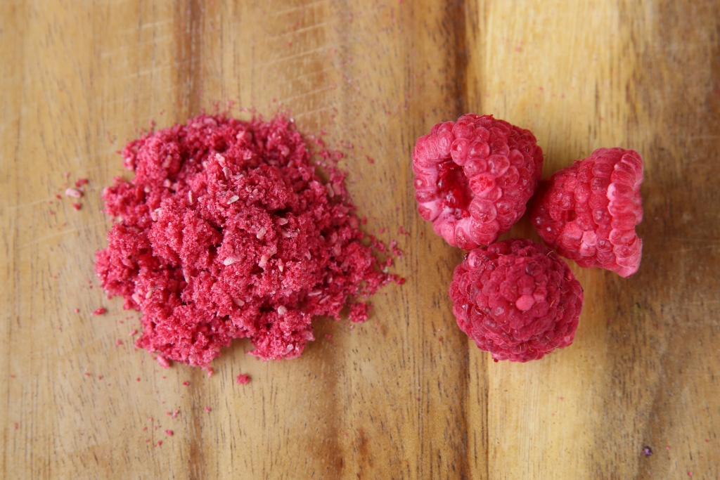 freeze dried raspberries powdered and whole