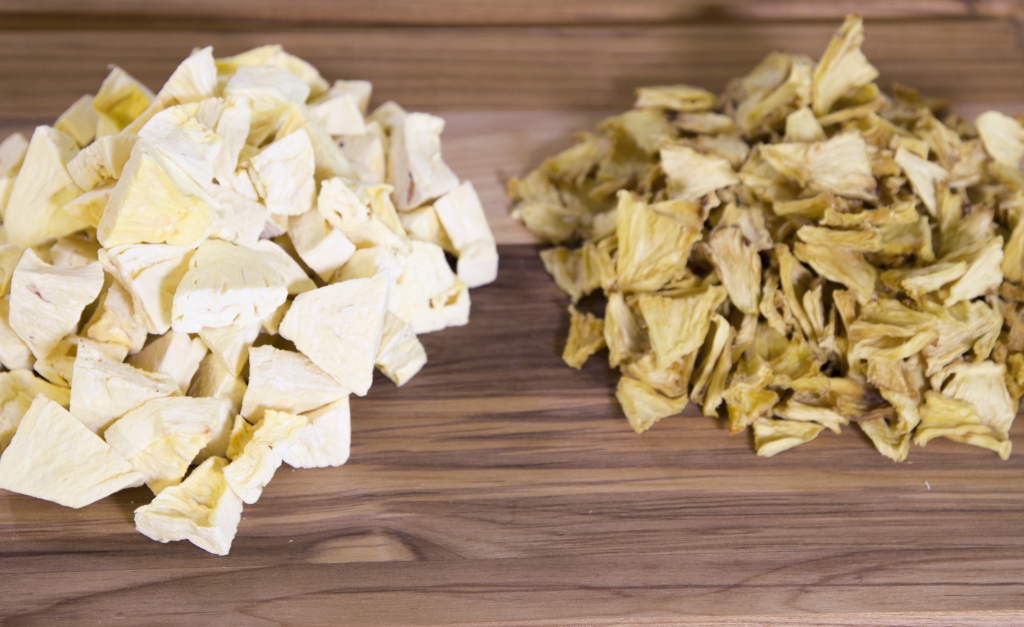Freeze-Dried Pineapples Versus Dehydrated Pineapples
