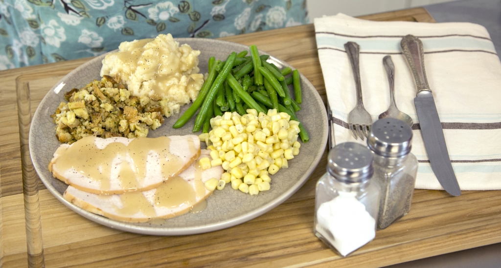 a thanksgiving meal on a plate