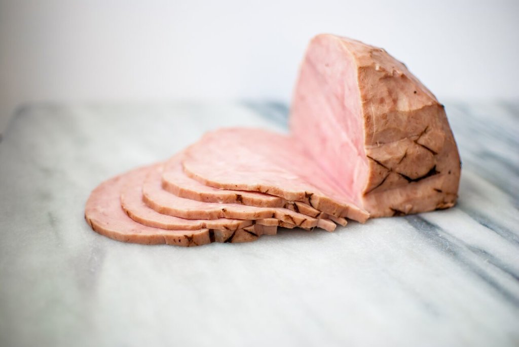 sliced ham